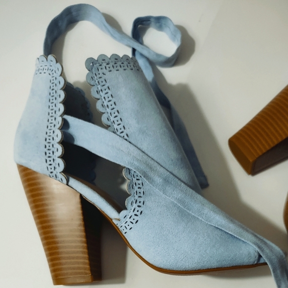 Just Fab Powder Blue Tie Up Ankle Booties size 7 - Picture 5 of 11